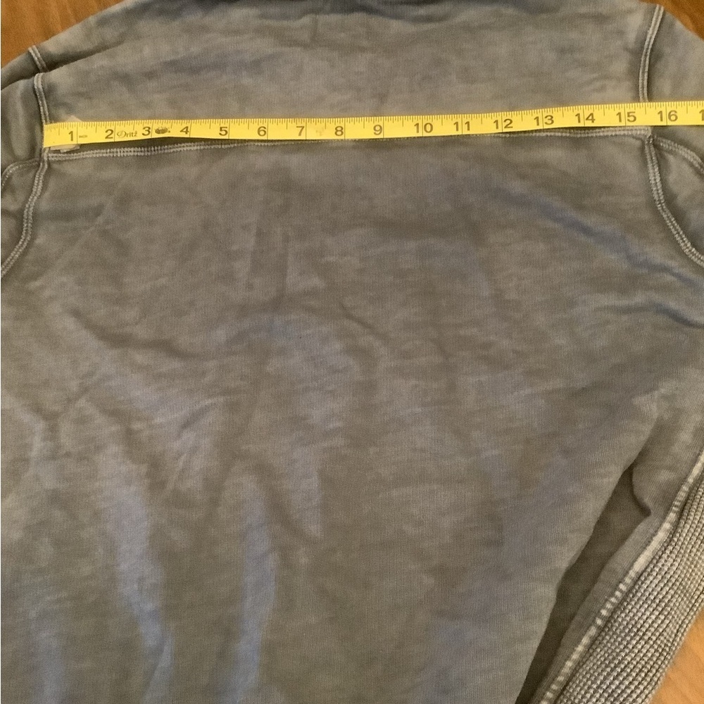 Men’s Adrianne Goldschmied Blue textured Sweatshirt Size Medium - Picture 8 of 9